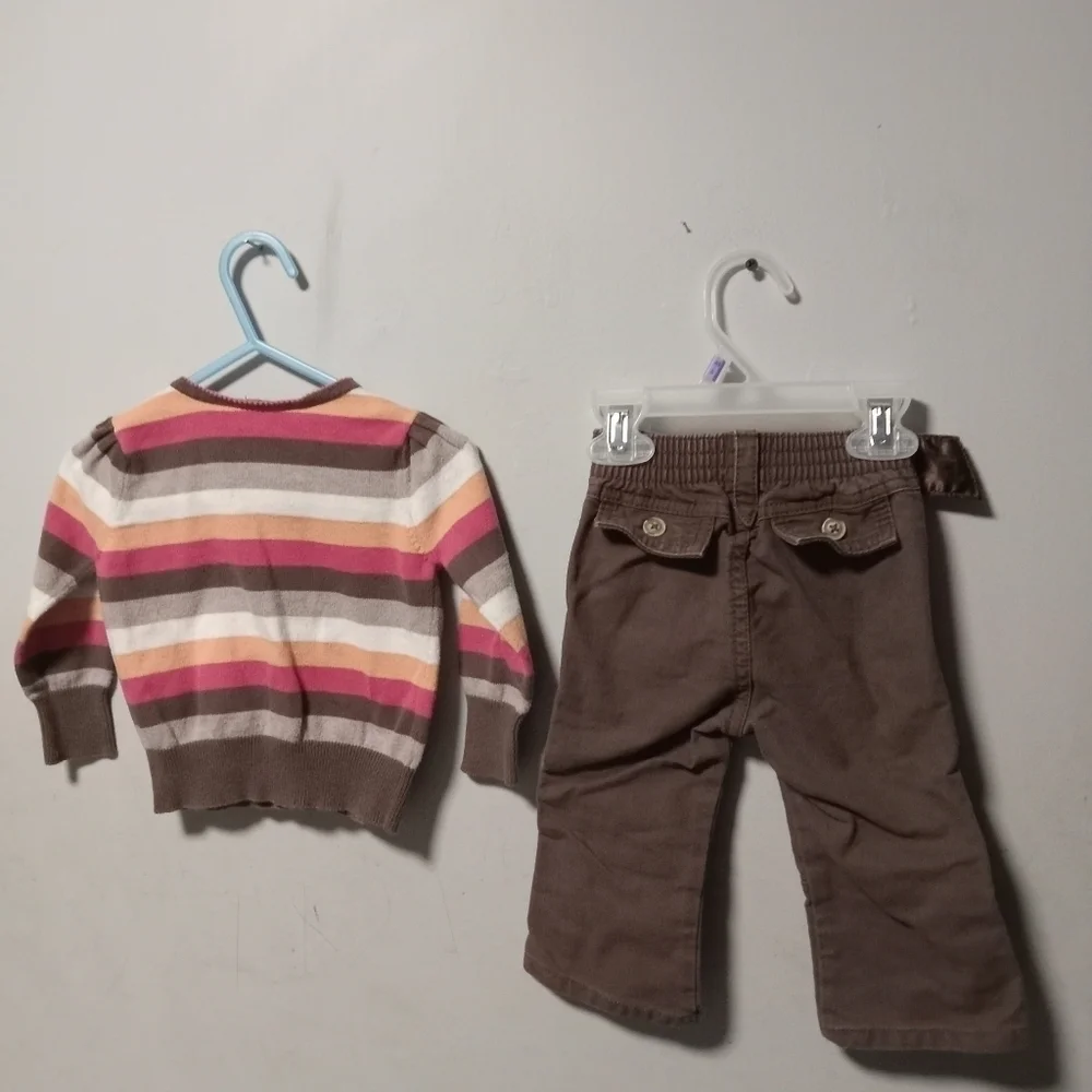 Old navy girls pants and sweater set. Size 12-18 months - Picture 1 of 13
